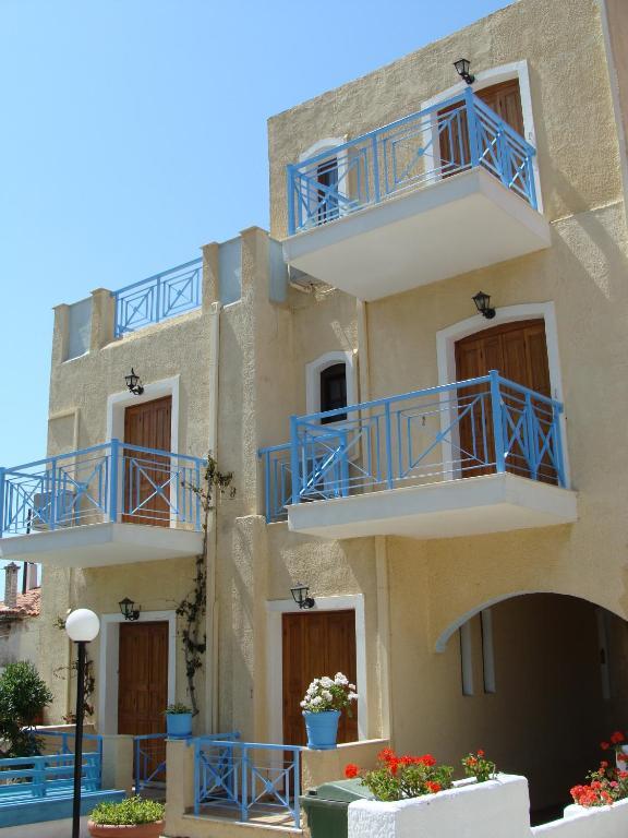 Hesperia Hotel 카를로바씨 외부 사진