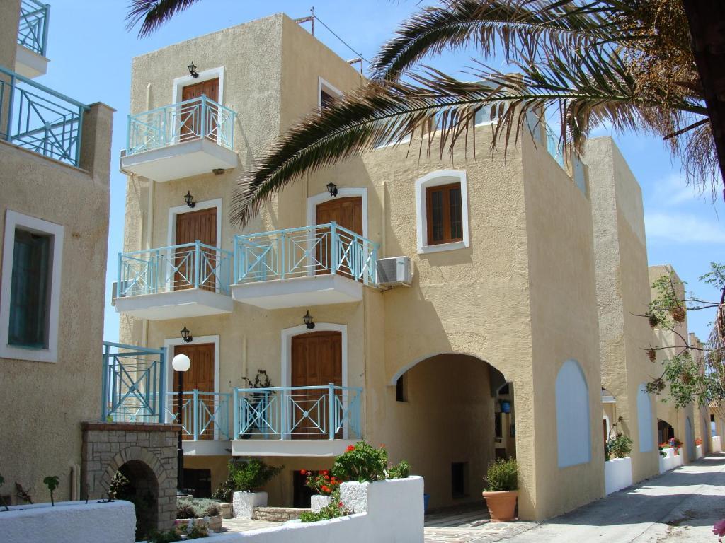 Hesperia Hotel 카를로바씨 외부 사진